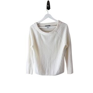 AMICALE CASHMERE Women's Cream Ribbed Knit Crewneck Sweater M